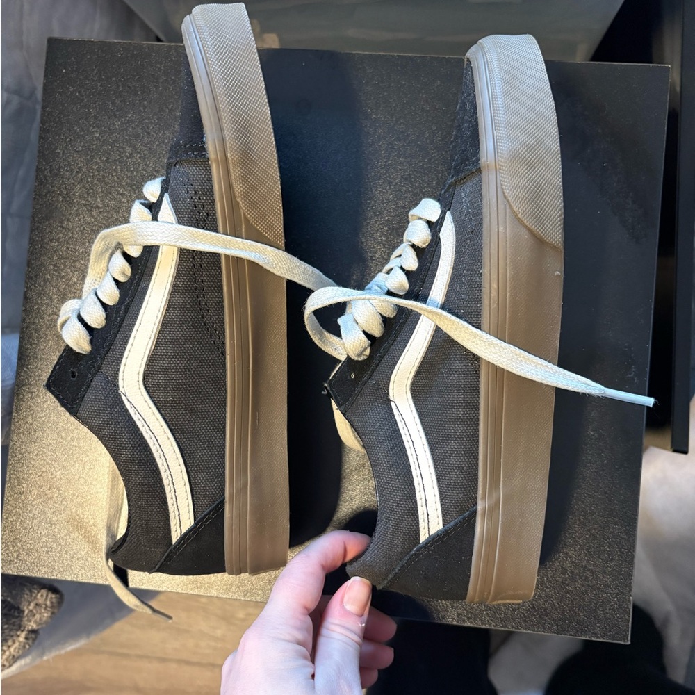 Vans Black and White Canvas Sneakers 8 - Picture 6 of 6